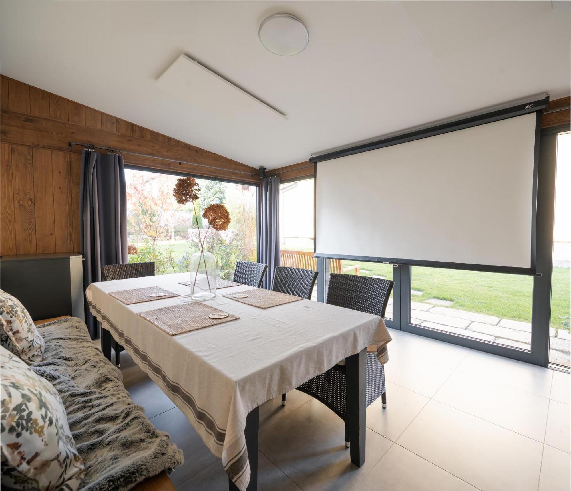 Vila Nmnm Nove Mesto na Morave Exteriör bild